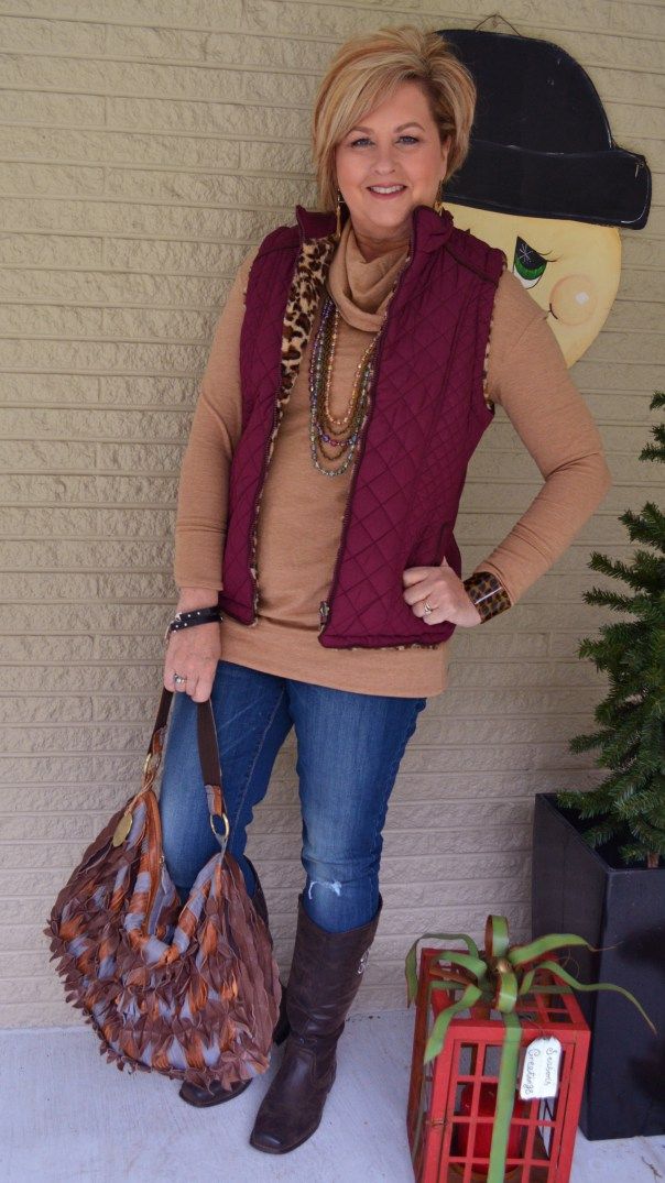 55 degree outfit ideas 0055