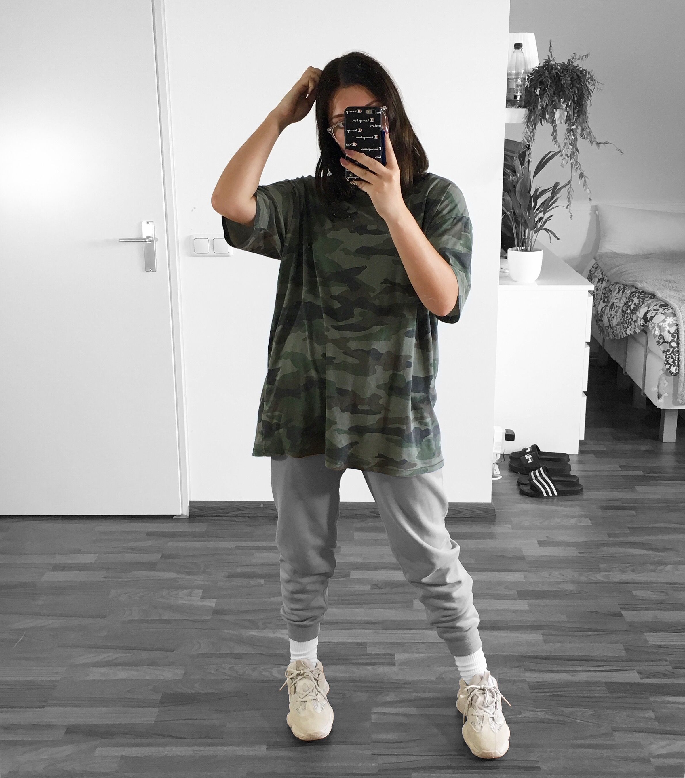 Adidas ozweego outfit inspiration