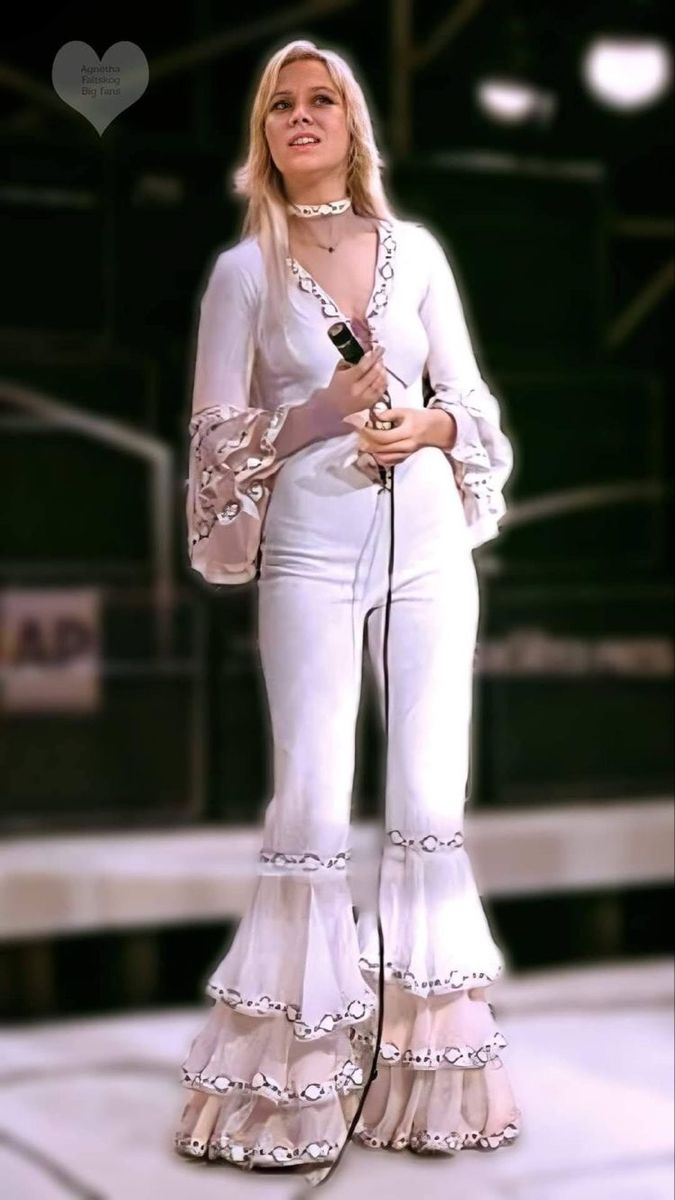 affordable ABBA concert outfit ideas