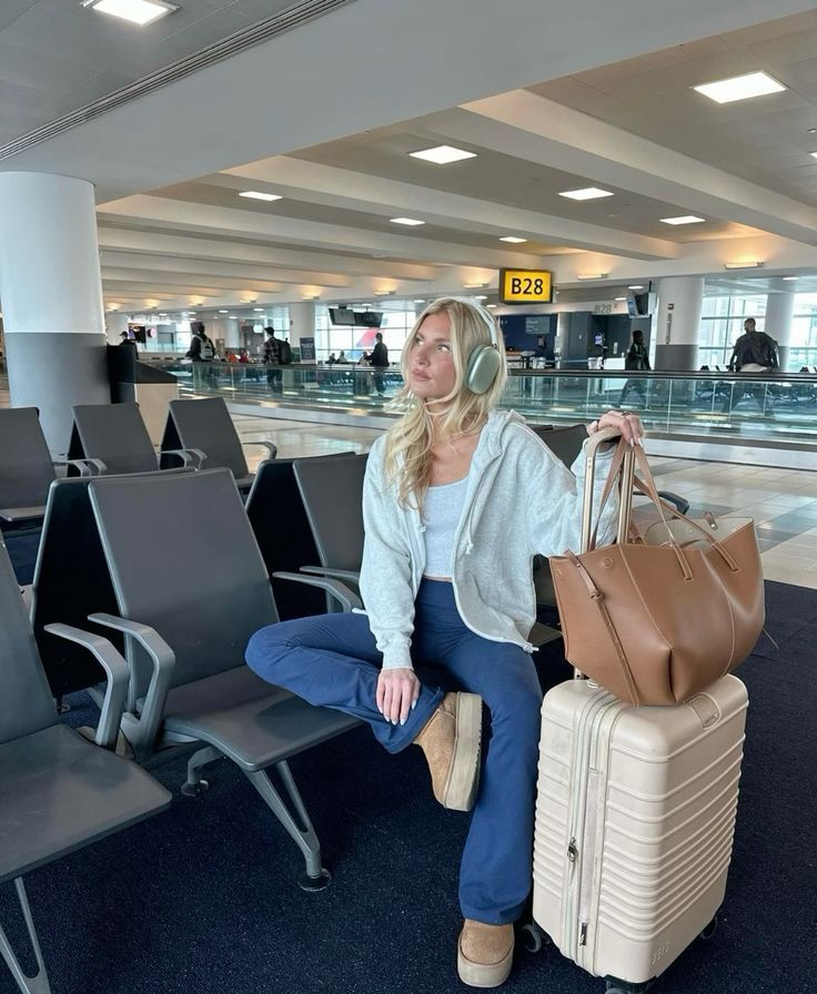 airport outfit ideas 0035