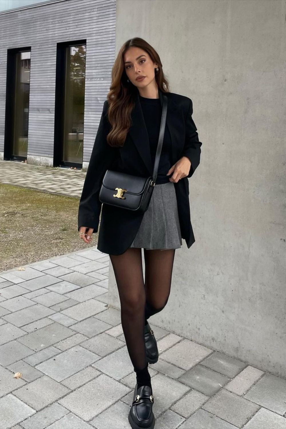 all black outfit ideas for work 0031