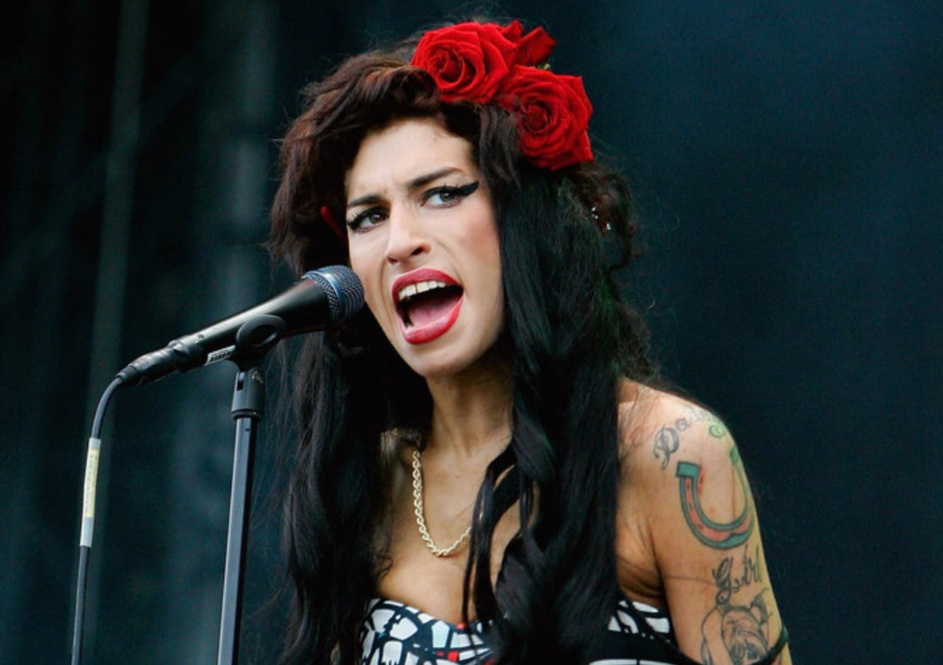 Amy Winehouse outfit ideas 0021