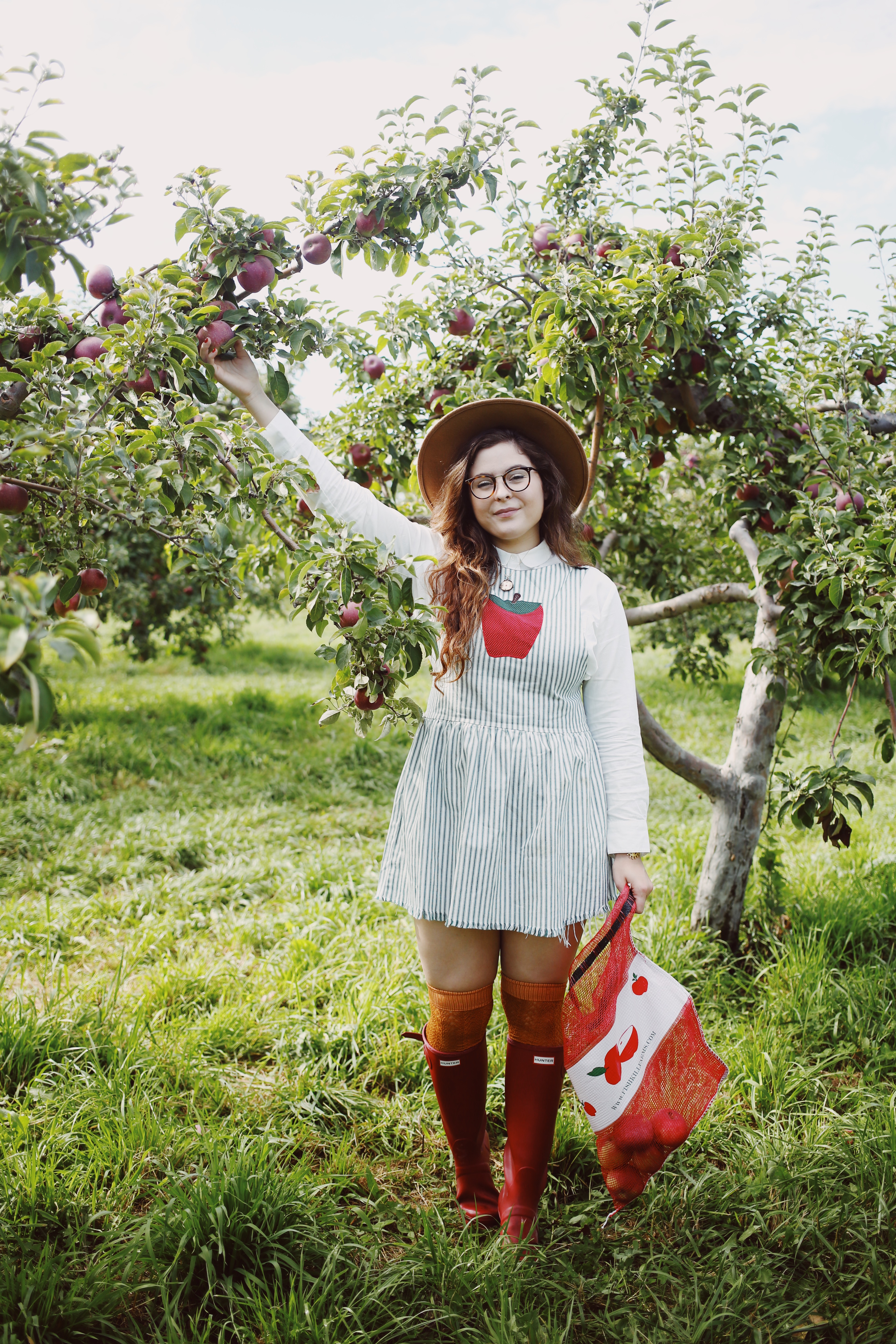 apple picking outfit ideas 0016