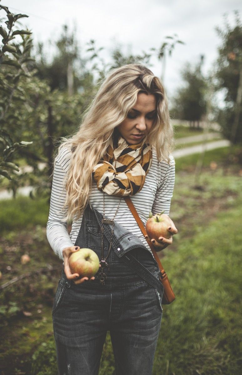 apple picking outfit ideas 0041