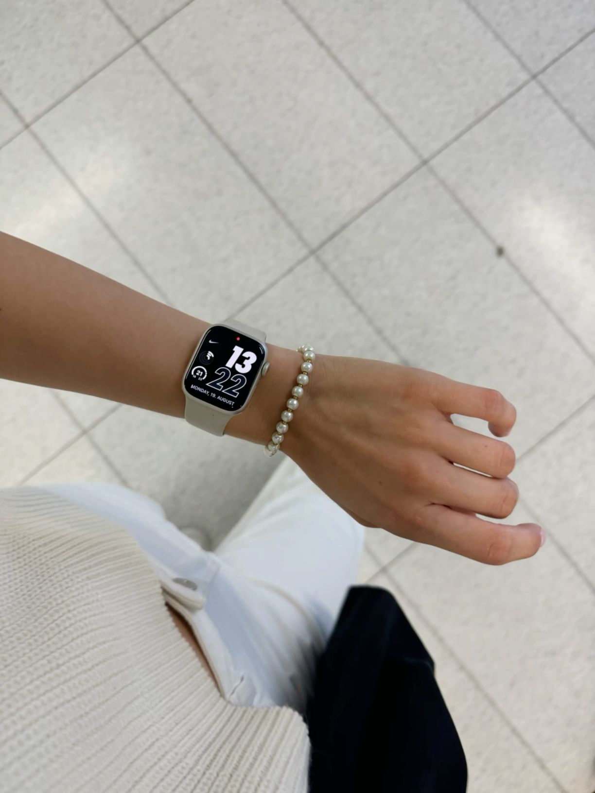 apple watch outfit ideas that compliment formal wear