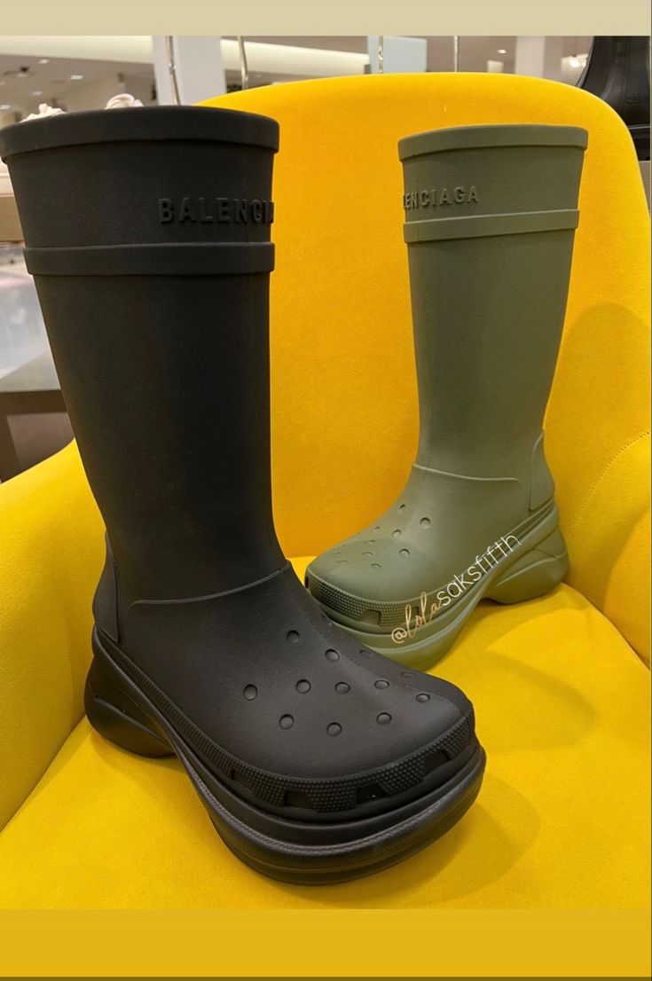 Balenciaga croc boots outfit ideas 0066