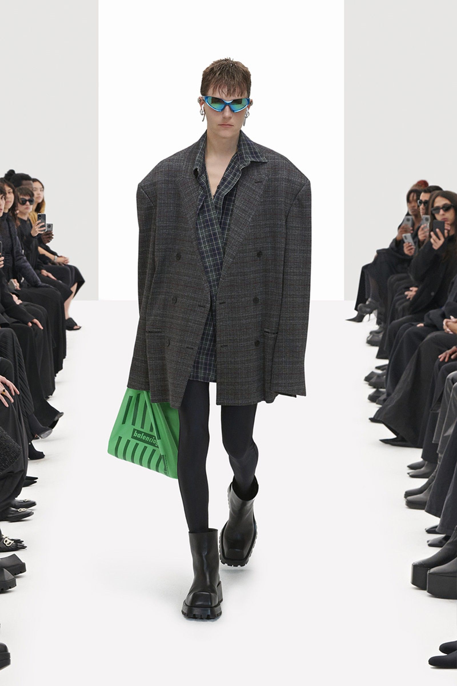 Balenciaga outfit ideas men 0054