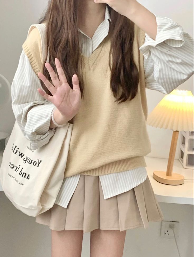 beige sweater outfit ideas 0028