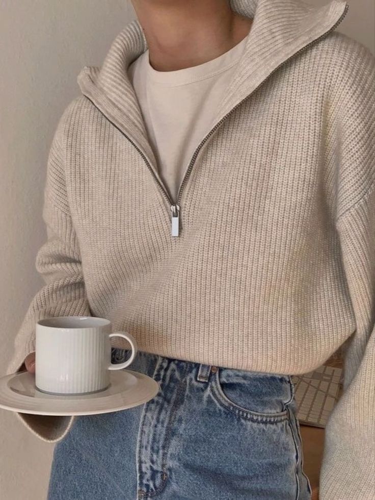 beige sweater outfit ideas 0044