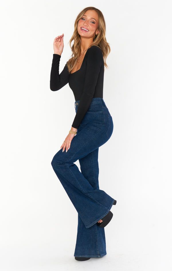 bell bottom jeans outfit ideas 0030