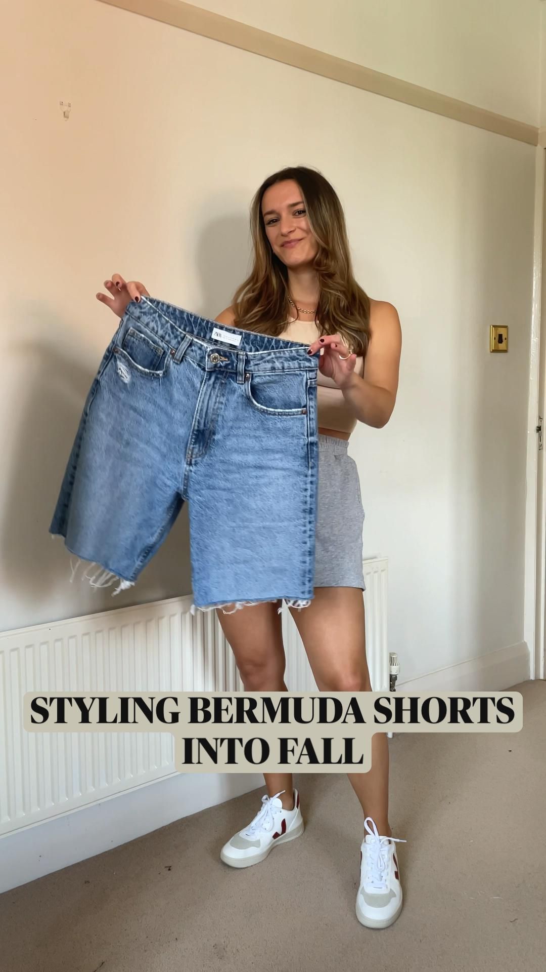 bermuda shorts outfit ideas 0047