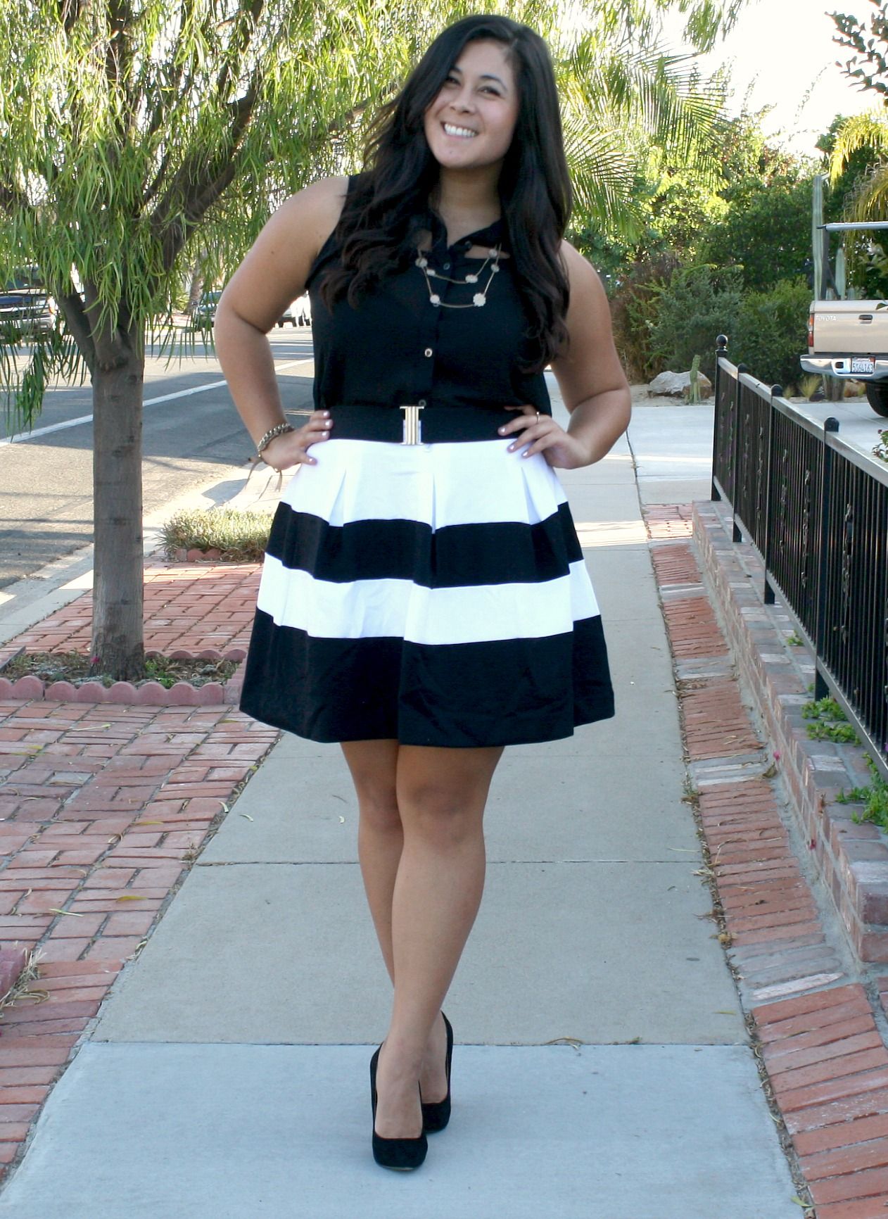 black and white striped dress outfit ideas 0023