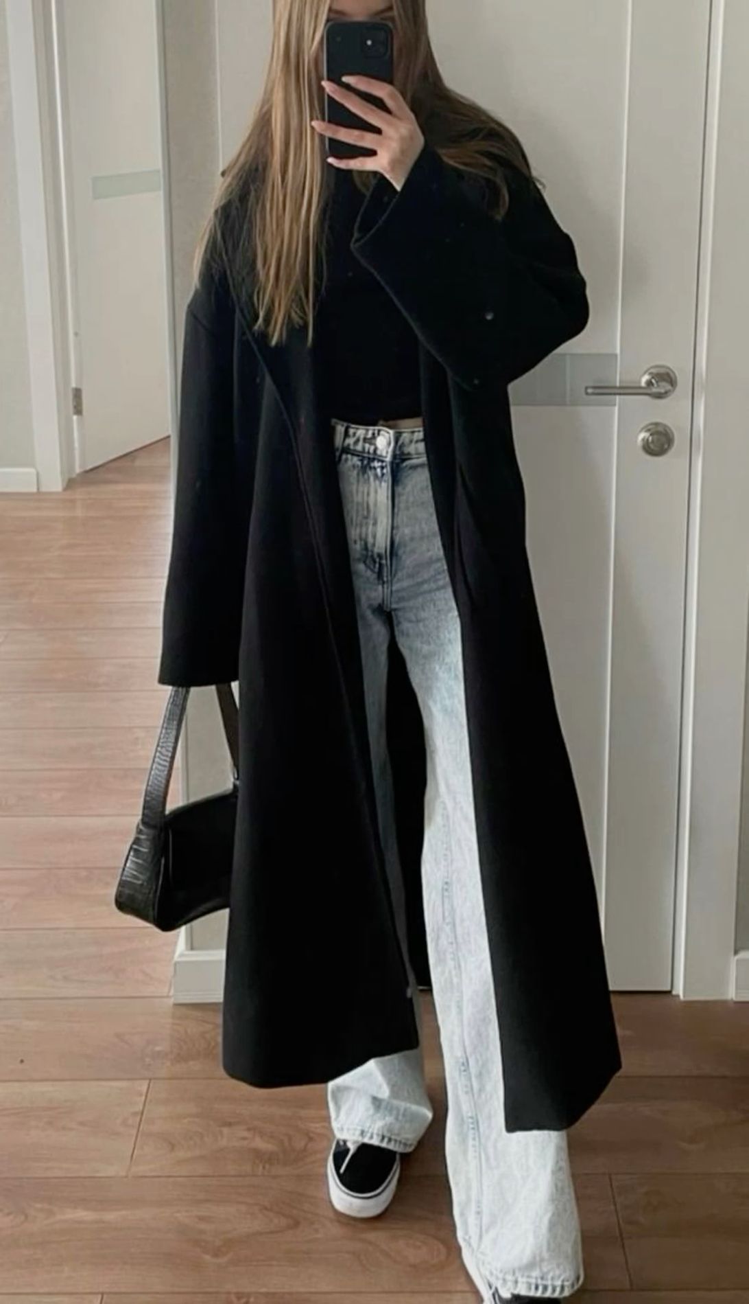 black coat outfit ideas 0028