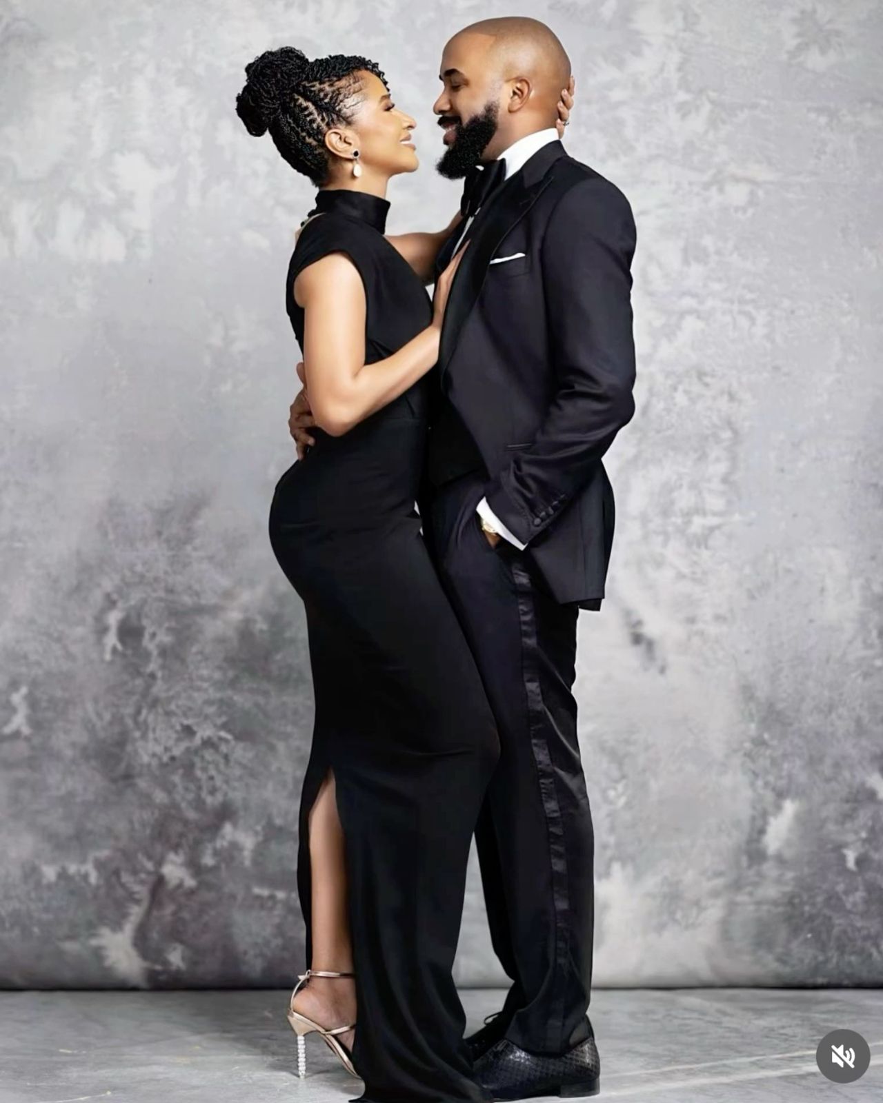 black couple photoshoot outfit ideas 0081