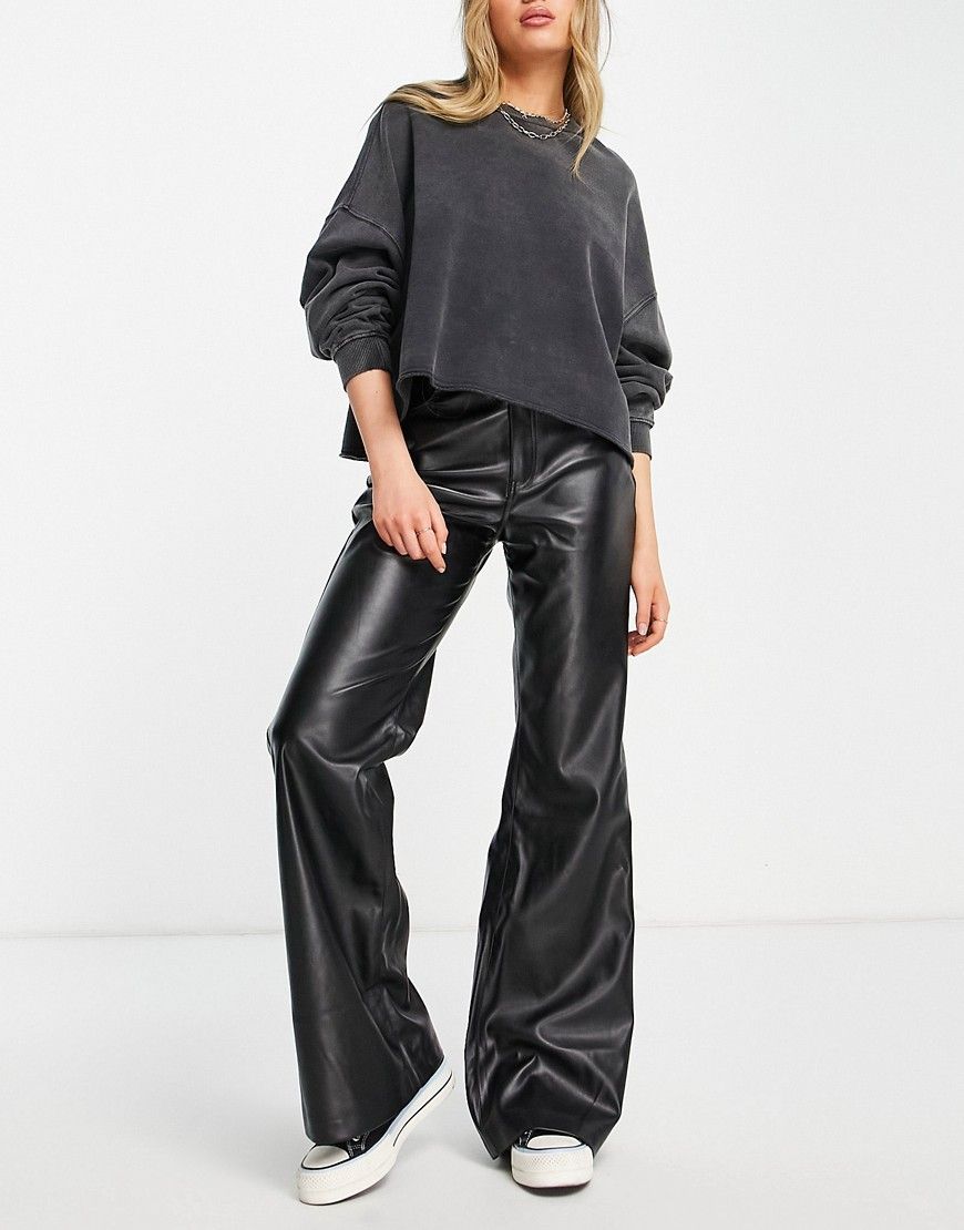 black leather pants outfit ideas 0049