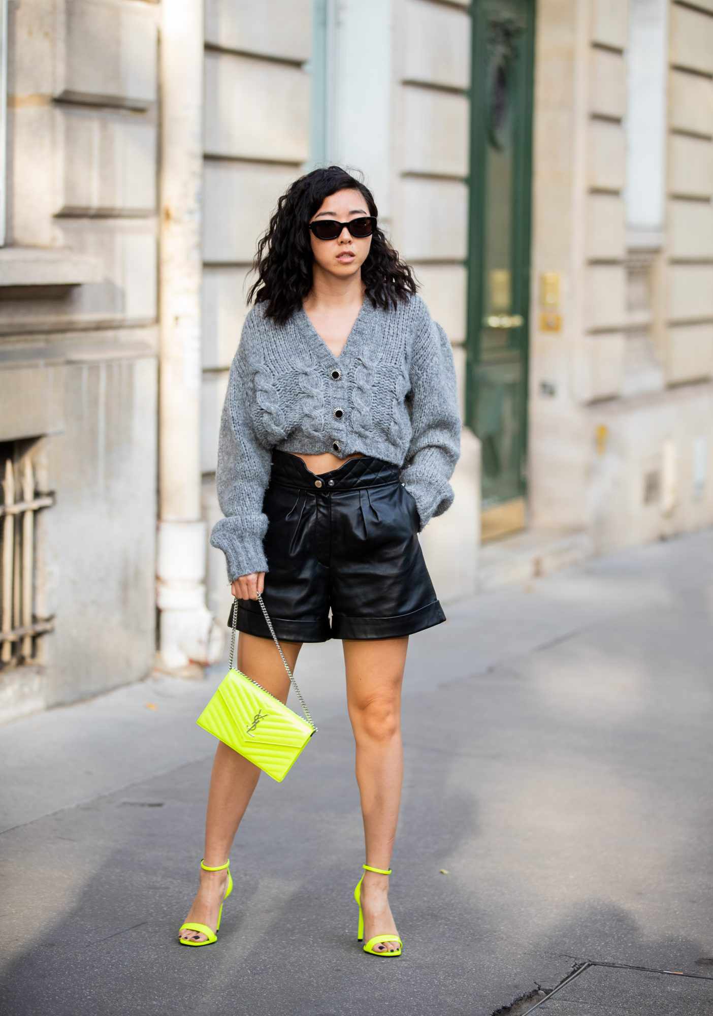 black leather shorts outfit ideas