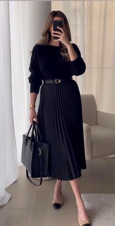 black pleated skirt outfit ideas 0080