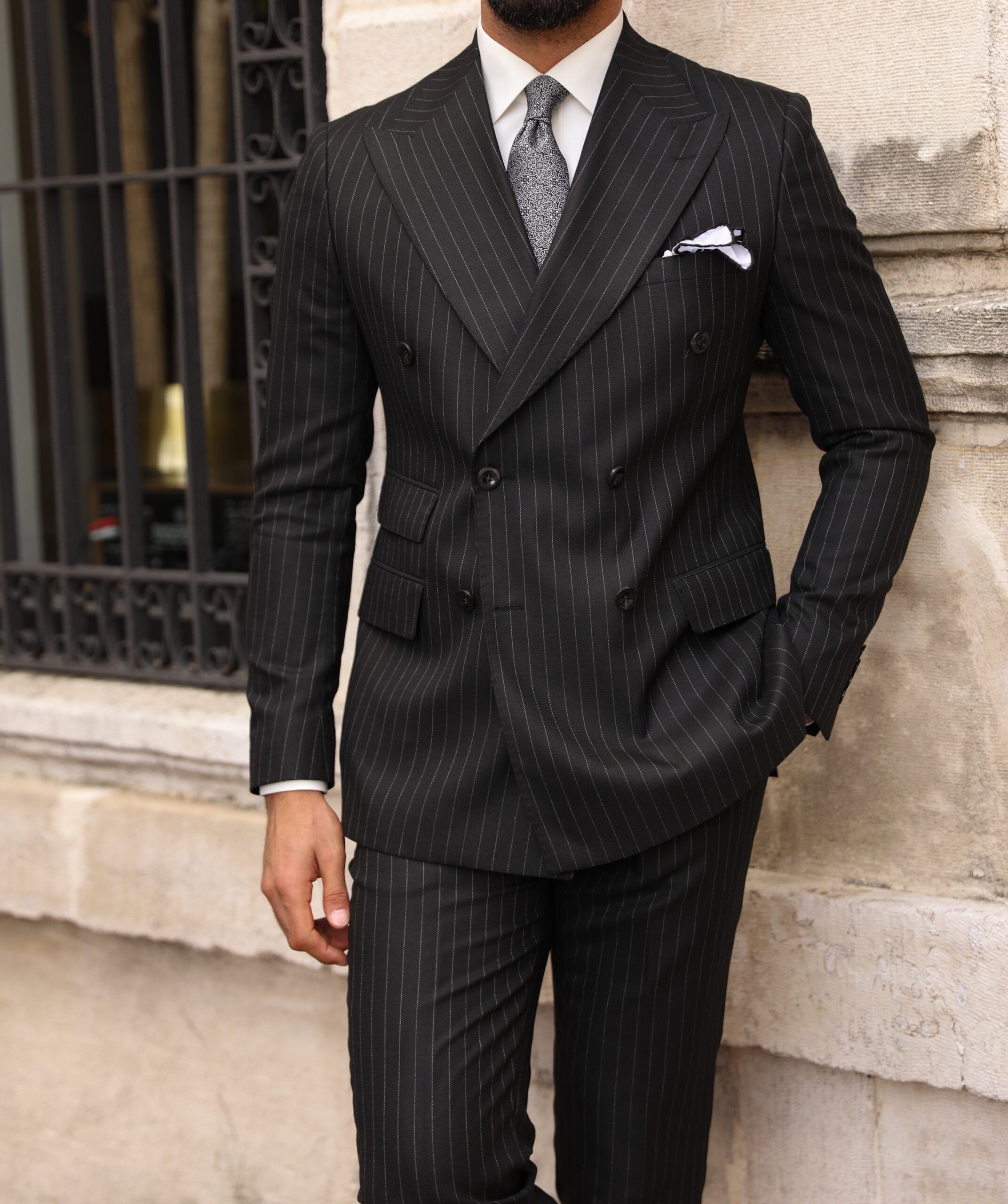 black suit outfit ideas 0048