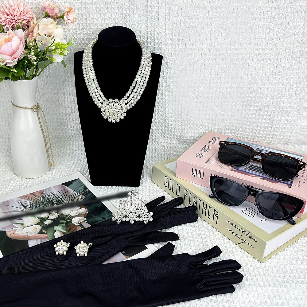 breakfast at tiffany's outfit ideas 0063