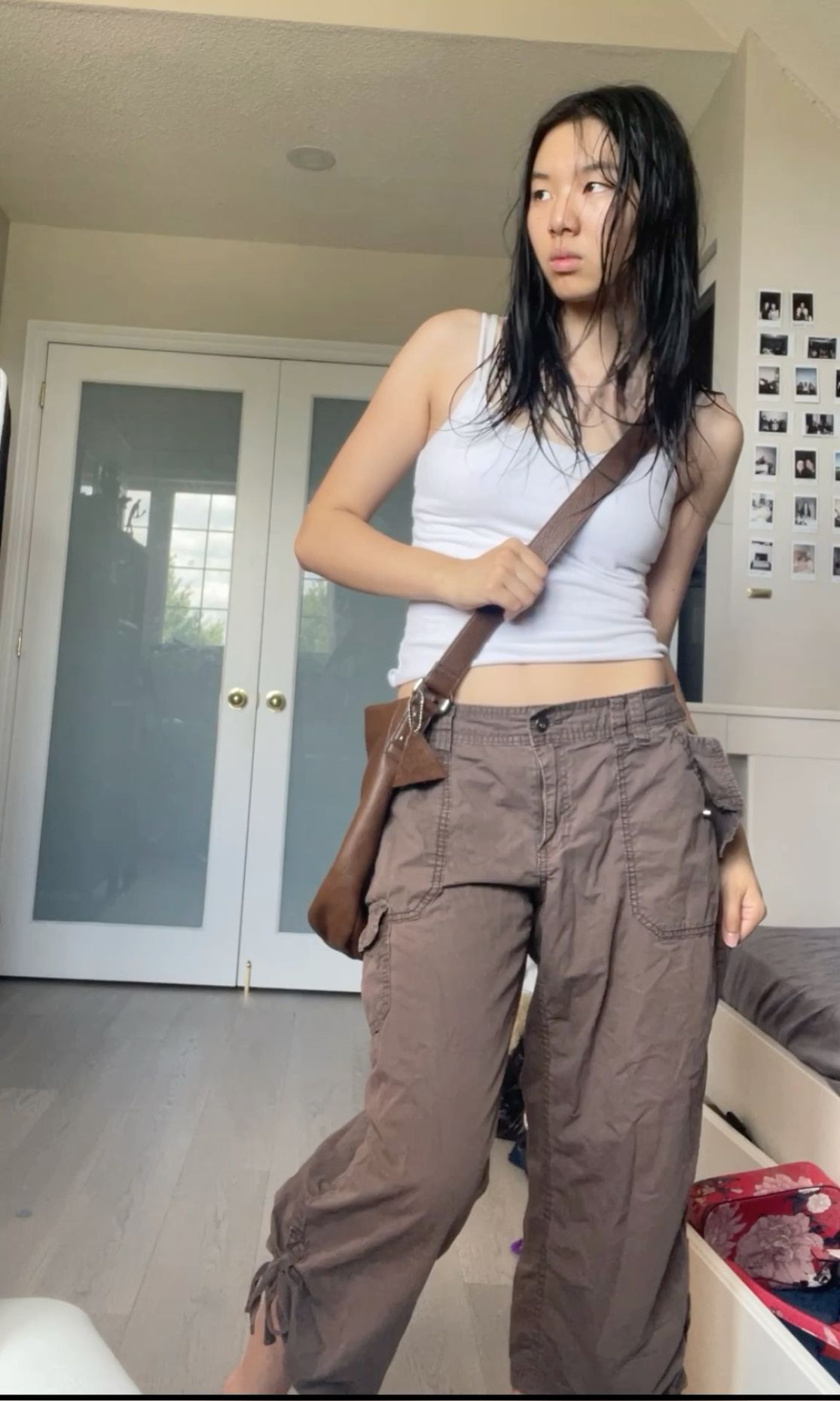 brown cargo pants outfit ideas 0018