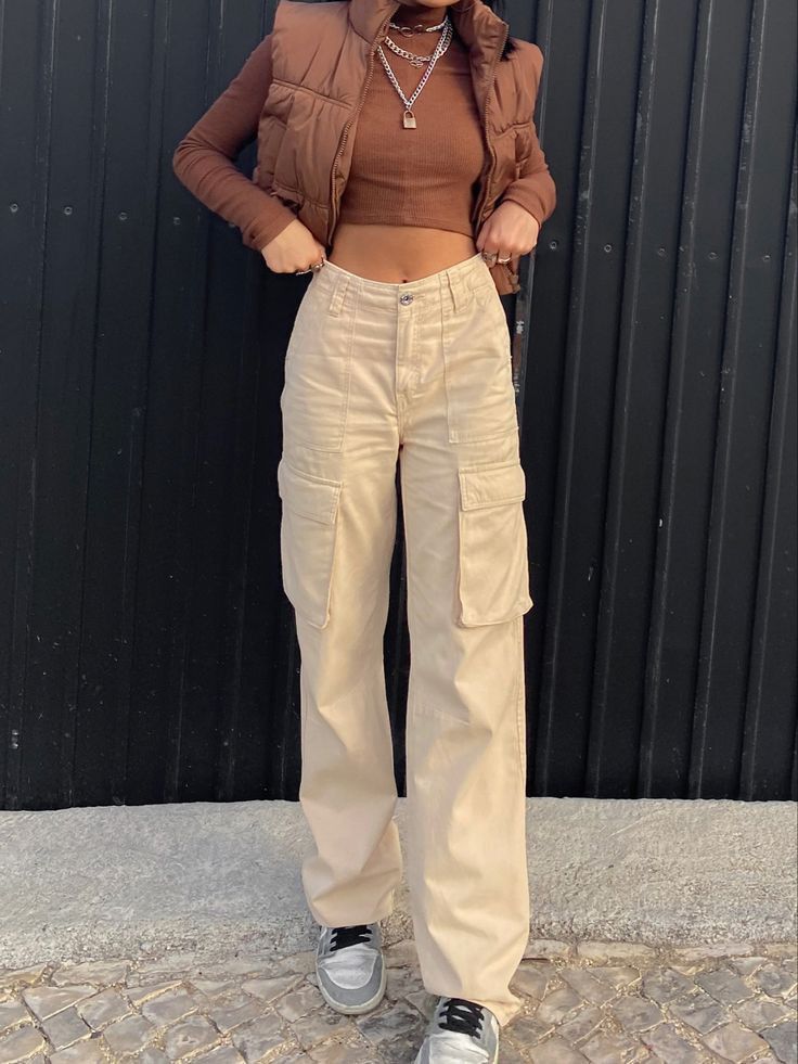 brown cargo pants outfit ideas 0042