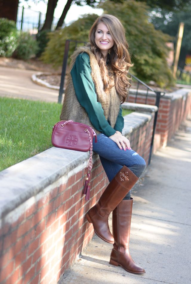 brown fur vest outfit ideas 0076