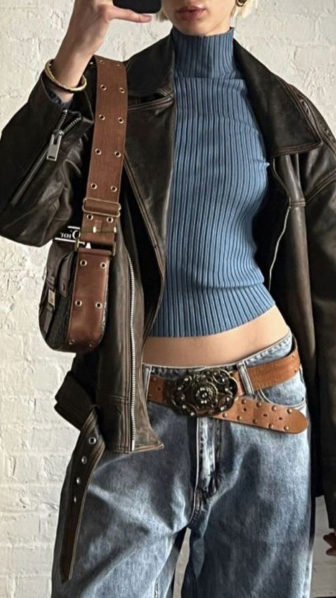 brown leather jacket outfit ideas 0043