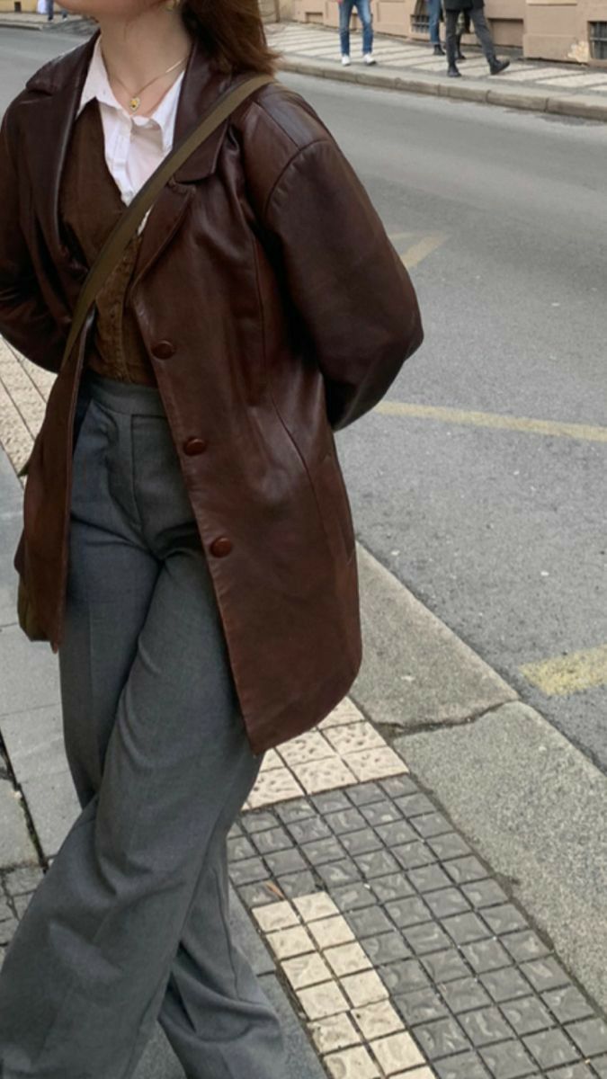 brown leather jacket outfit ideas 0077