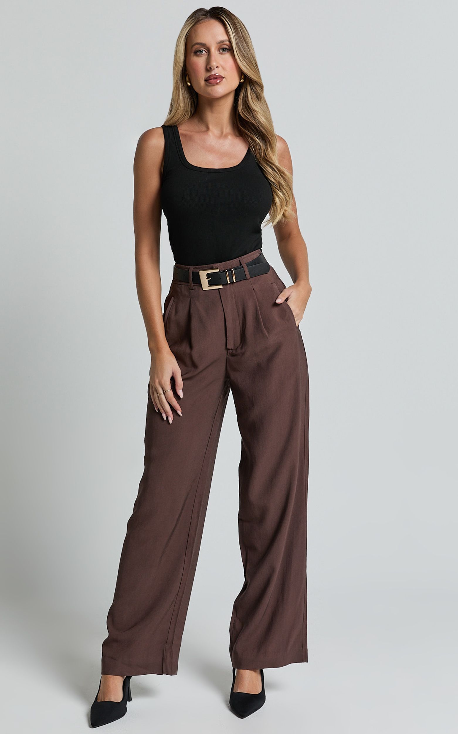 brown pants outfit ideas 0027