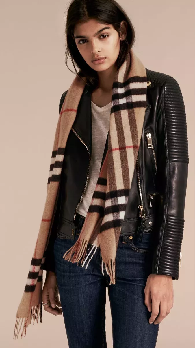 burberry scarf outfit ideas 0047