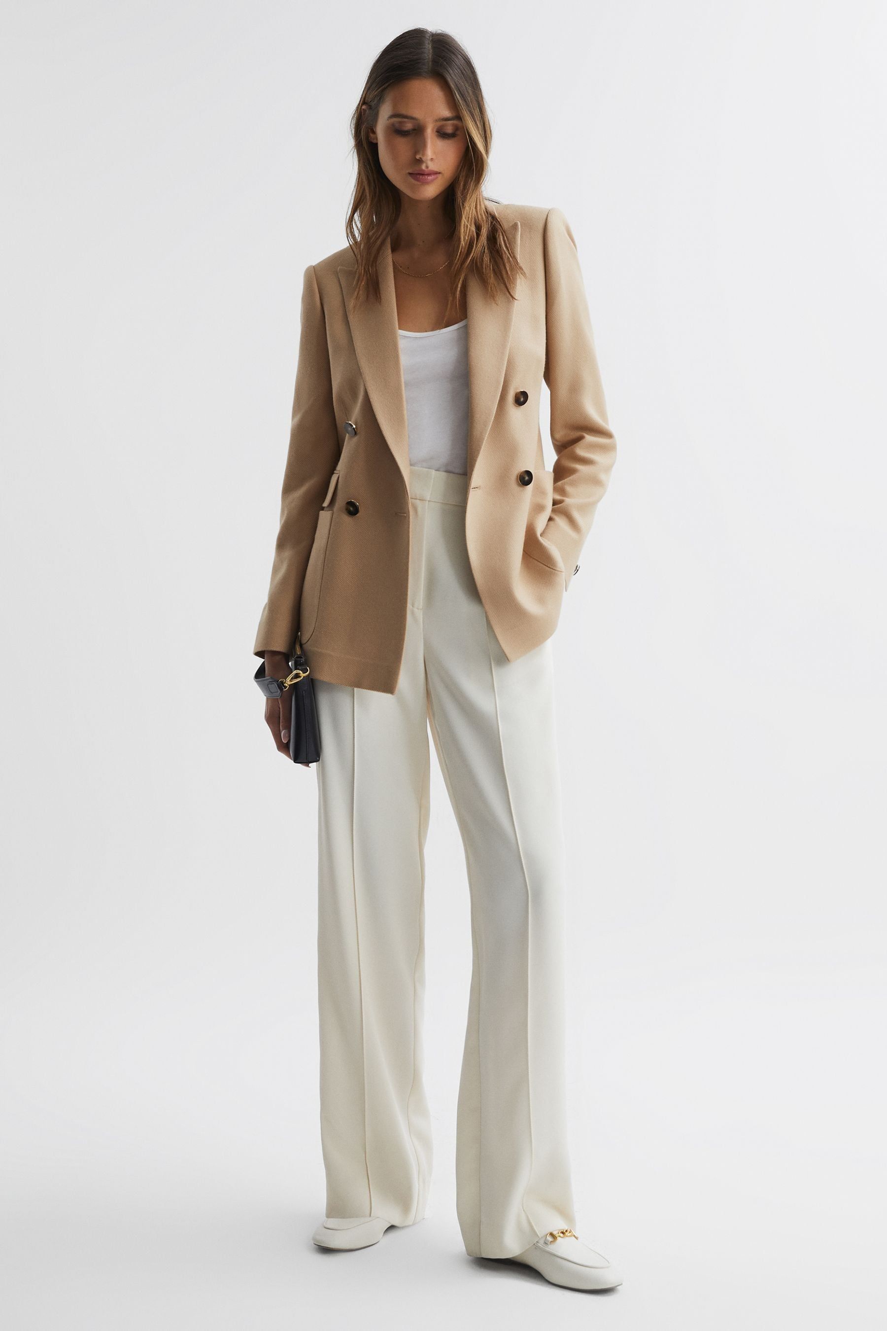 camel blazer outfit ideas 0023