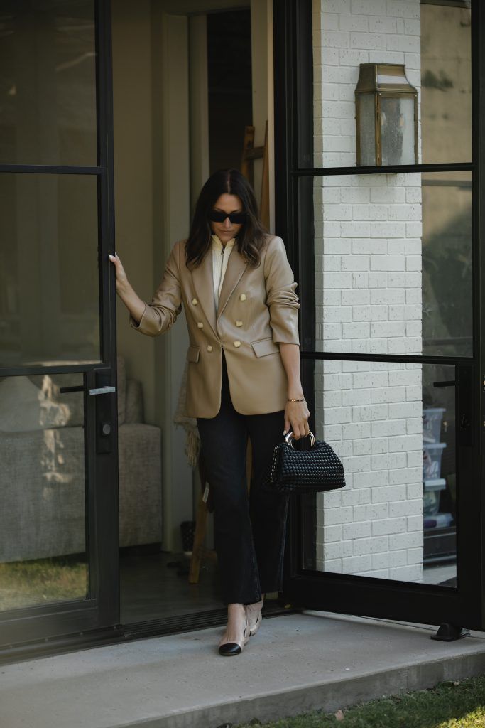 camel blazer outfit ideas 0095