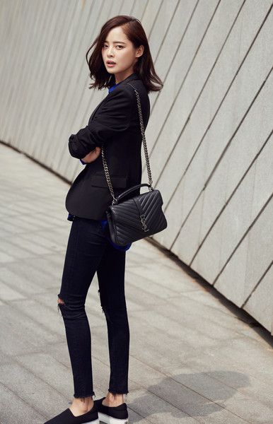 chic black blazer outfit ideas 0070