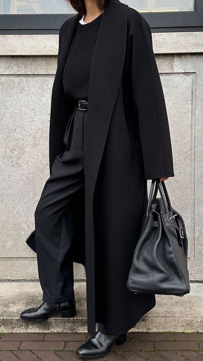 chic black coat outfit ideas