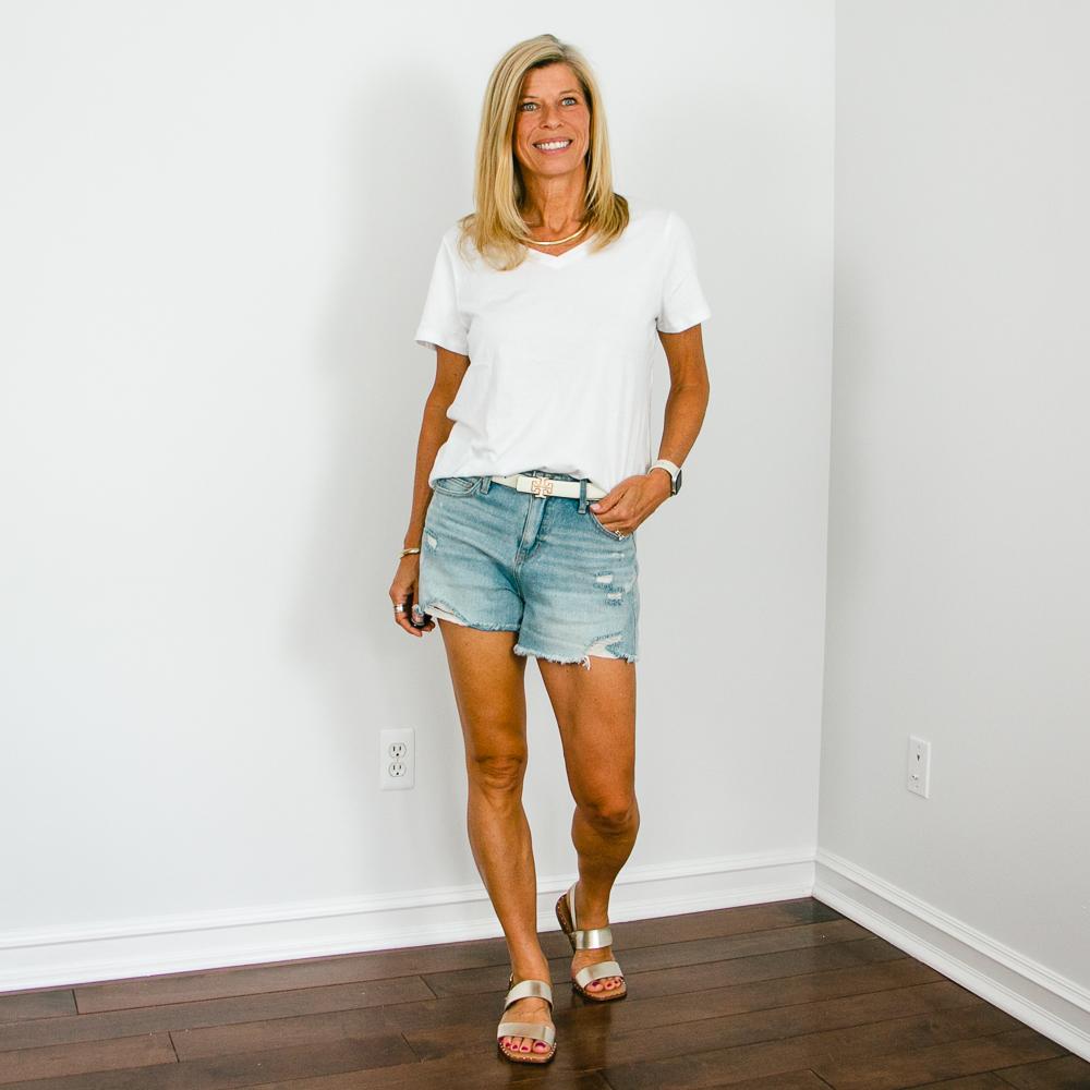 chic combinations with khaki shorts