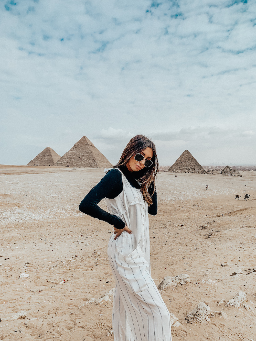 chic Egypt outfit ideas for outdoor adventures