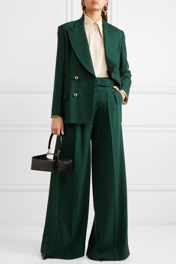 chic hunter green outfit ideas