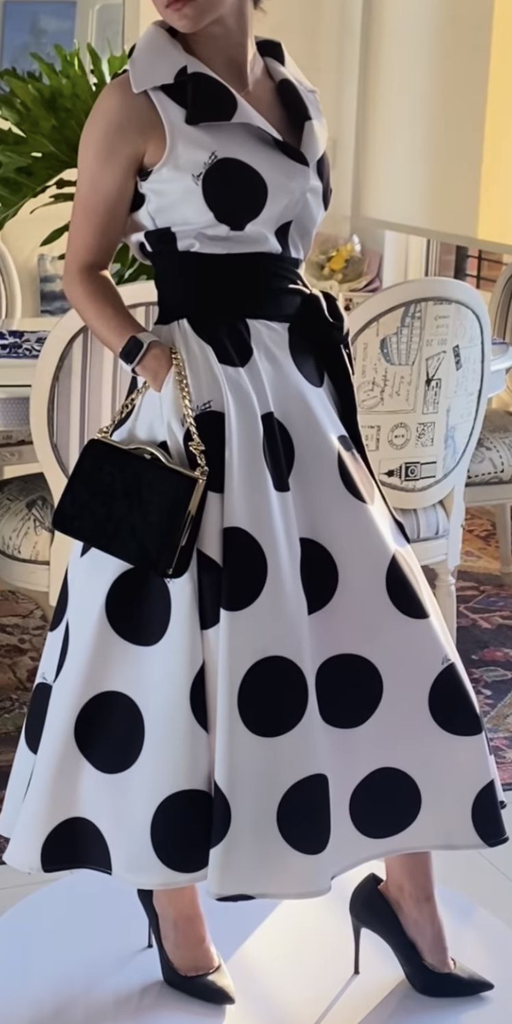 chic polka dot ensemble ideas