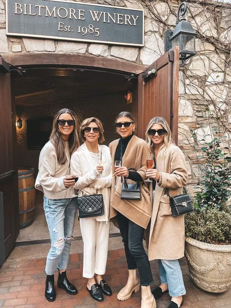 chic winter wine tasting outfit ideas