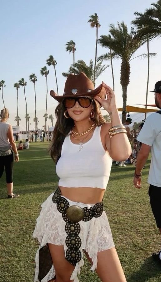 Coachella festival outfit ideas 0070