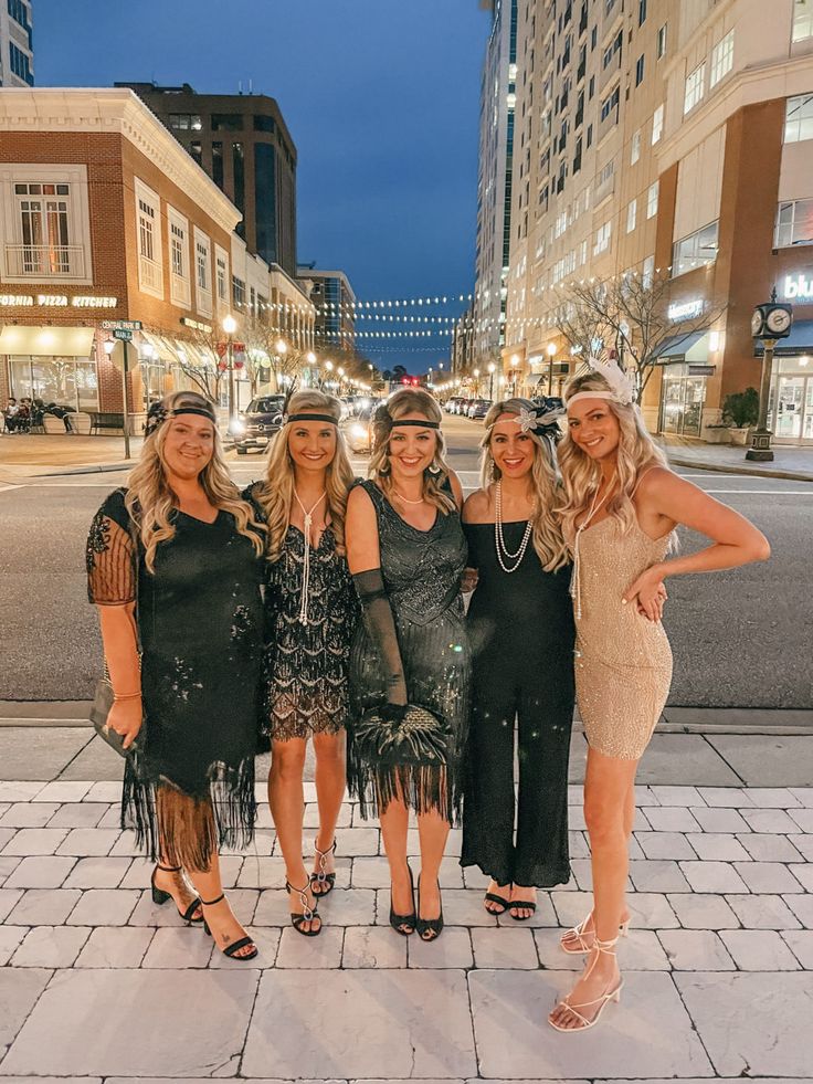 creative Gatsby outfit ideas for themed events