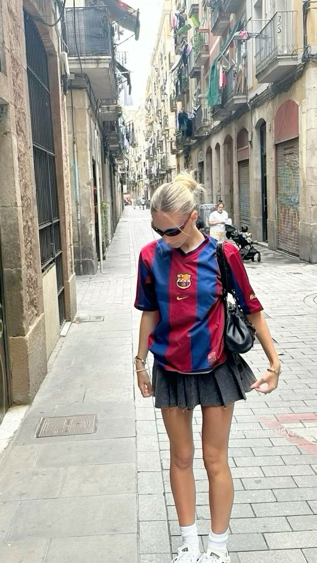 creative soccer jersey outfit ideas