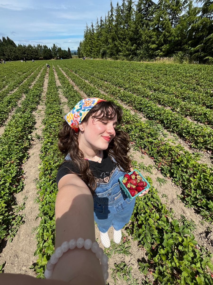 creative strawberry picking outfit ideas for Instagram photos.