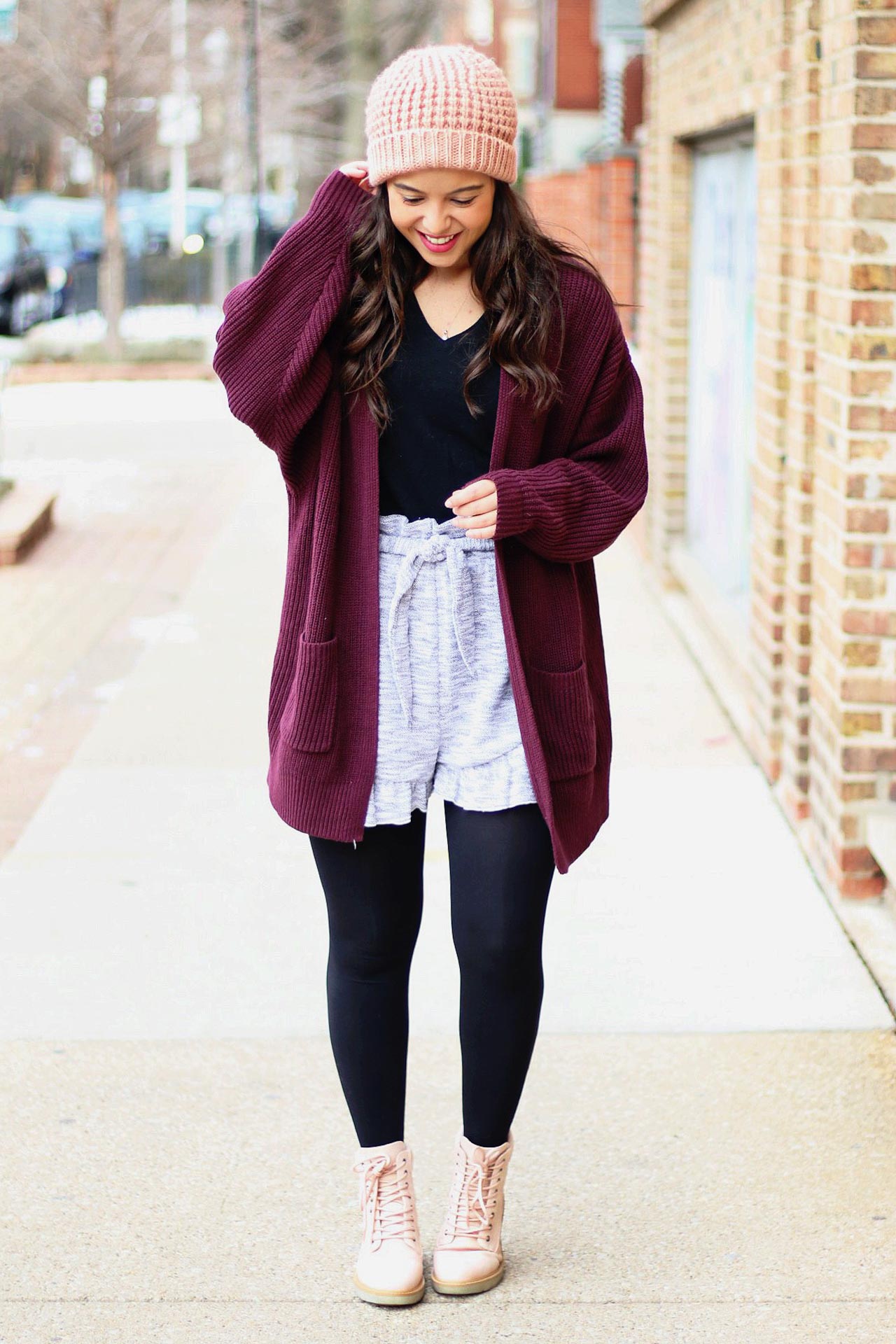 cute oversized sweater outfit ideas for everyday wear.