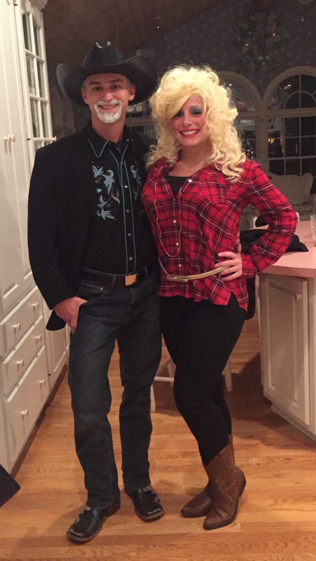 Dolly Parton outfit ideas 0090