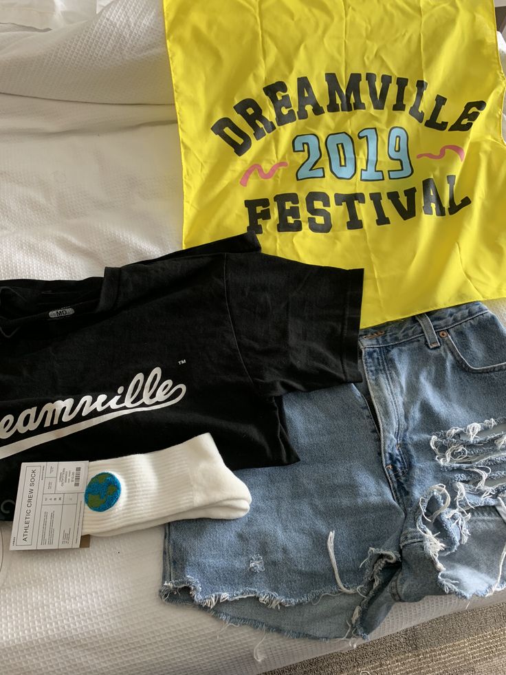 dreamville outfit ideas 0019