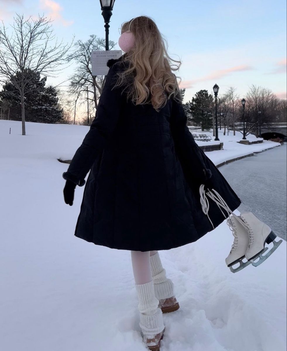 elegant ice skating outfit options