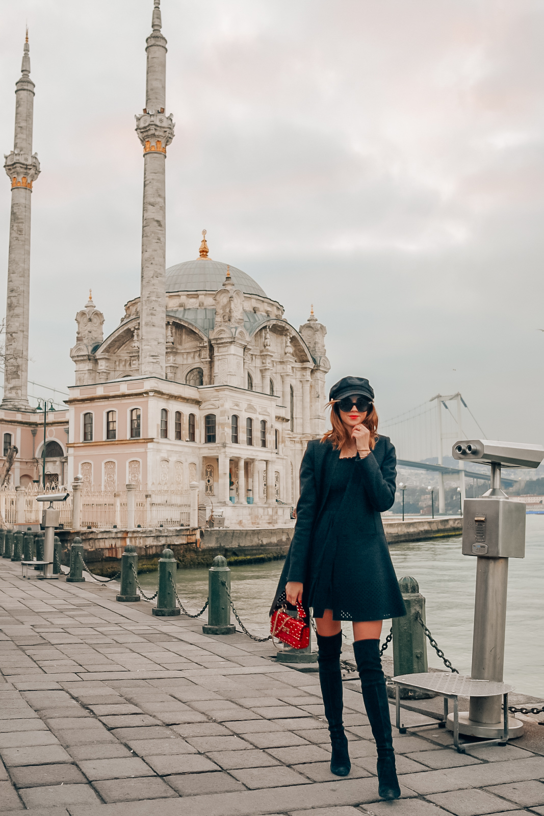 elegant Istanbul outfit choices for special occasions