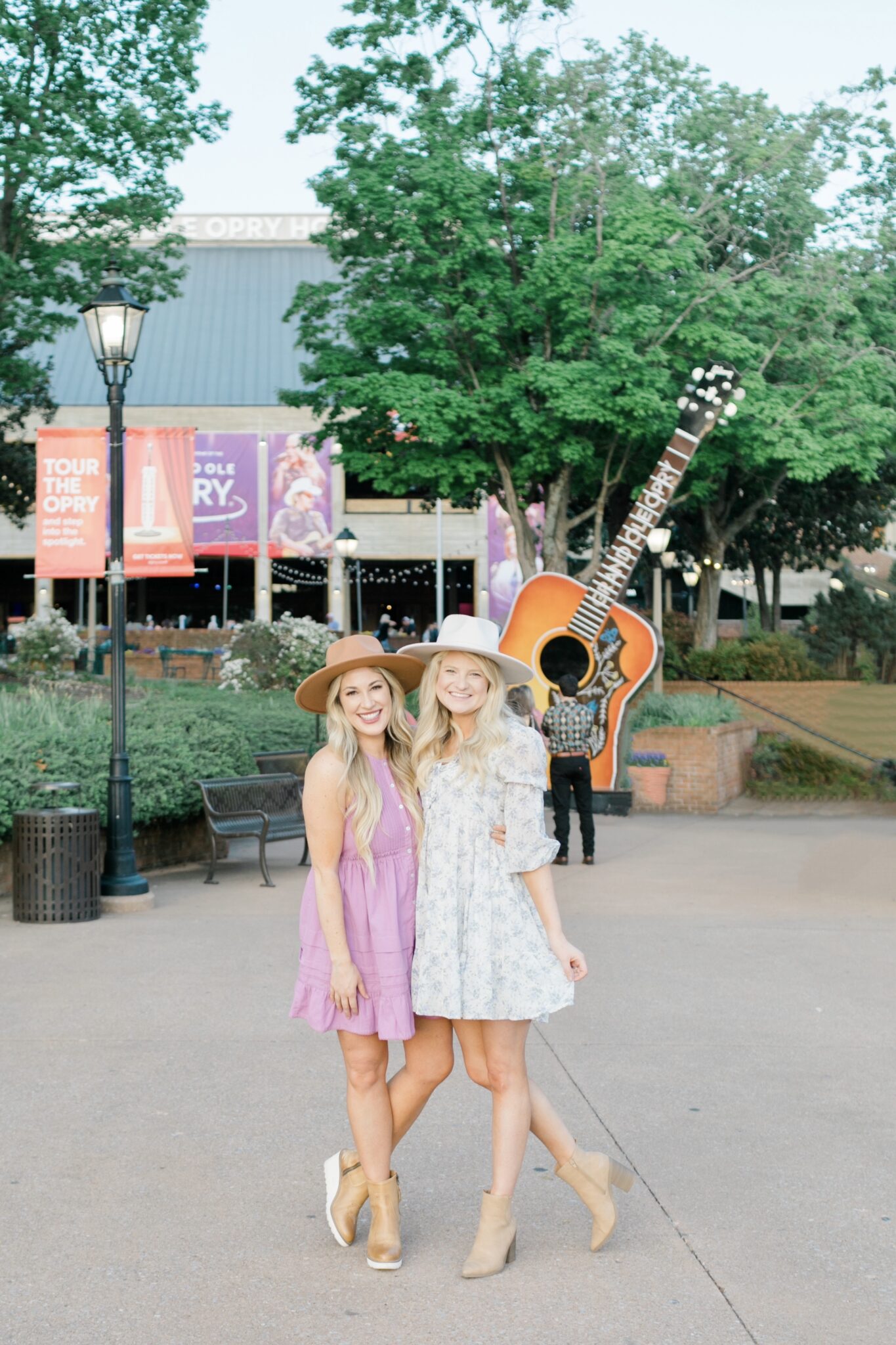 elegant outfit choices for Grand Ole Opry affairs