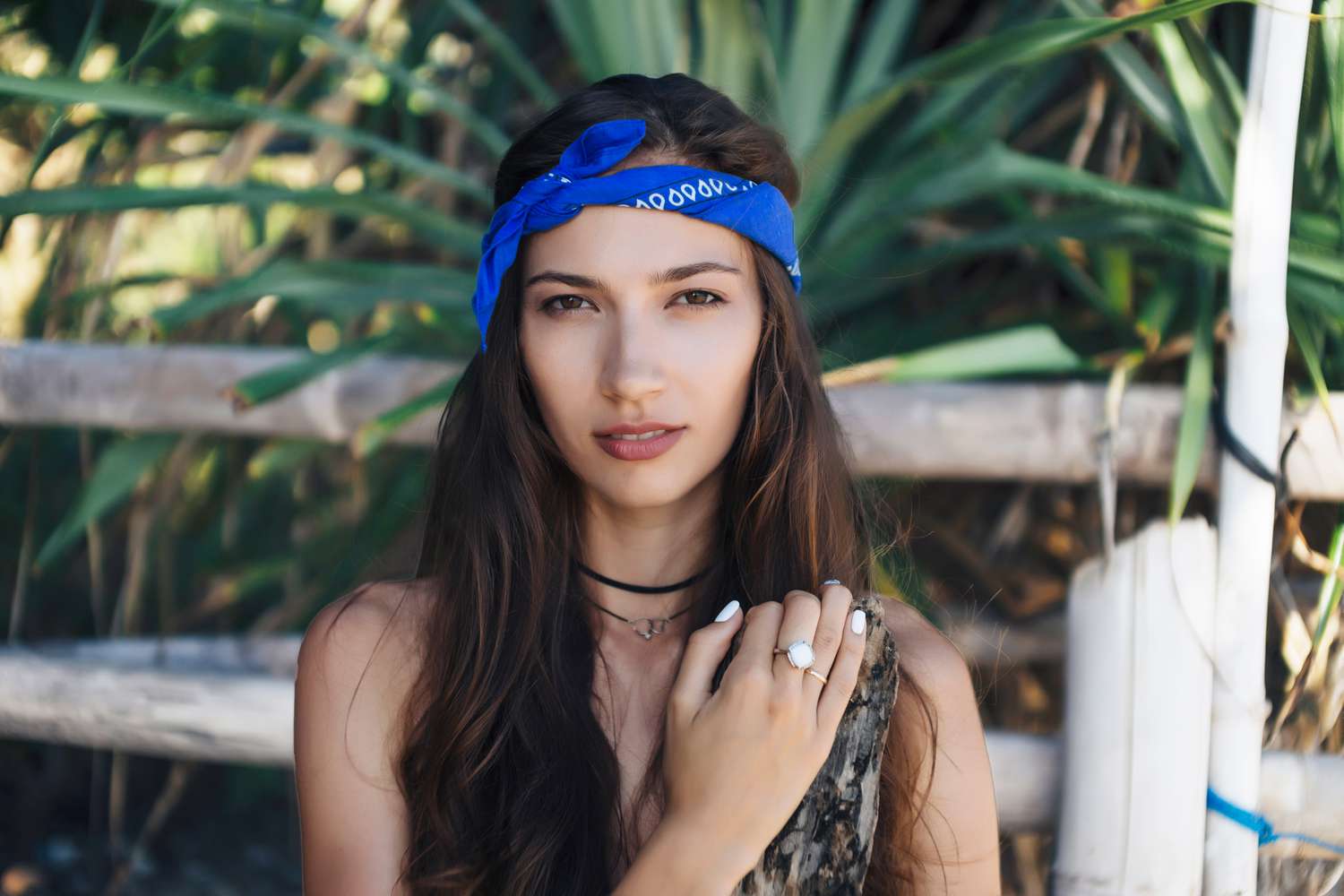 eye-catching bandana outfit ideas for parties